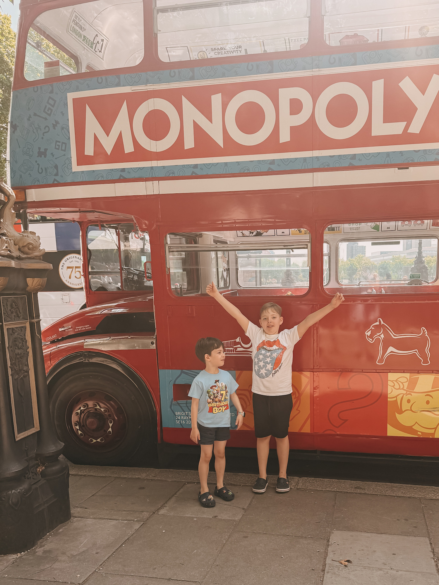 Monopoly bus